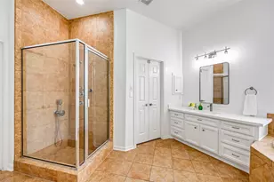 4629 Oakdale St, Bellaire, TX 77401 - Photo 24