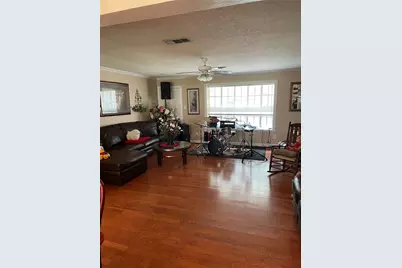 15202 Henry Road, Houston, TX 77060 - Photo 2