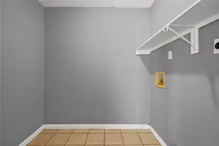 206 S Texas St, Texas City, TX 77591 - Photo 12