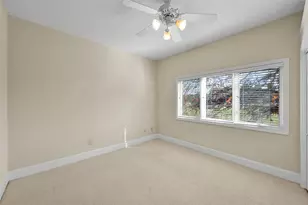 28 Waters Edge St, Conroe, TX 77356 - Photo 18