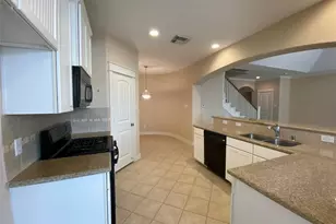 2833 Seaside Dr, Seabrook, TX 77586 - Photo 4
