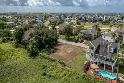 00000 E Conquistador, Galveston, TX 77554 - Photo 6