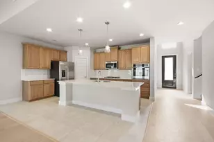 3235 Bushy Hawthorn Dr, Conroe, TX 77301 - Photo 2