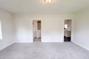 714 Bolling Ln, Houston, TX 77076 - Photo 12