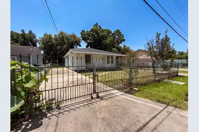 714 Bolling Lane, Houston, TX 77076 - Photo 2