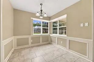 11310 Olympia Dr, Houston, TX 77077 - Photo 18
