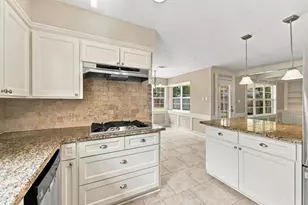 11310 Olympia Dr, Houston, TX 77077 - Photo 14