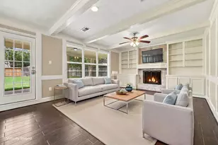 11310 Olympia Dr, Houston, TX 77077 - Photo 10