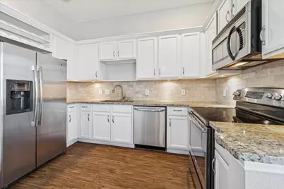 5353 Memorial Drive #3010, Houston, TX 77007 - Photo 2