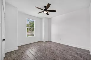 130 E Melville Dr, Crosby, TX 77532 - Photo 28