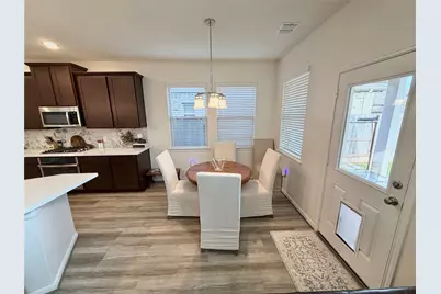 1934 Parks Edge Lane, Angleton, TX 77515 - Photo 10