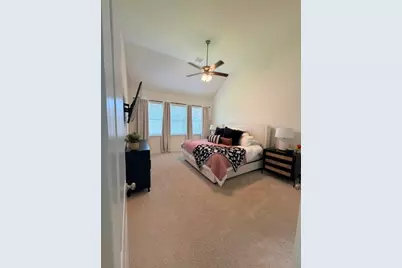 1934 Parks Edge Lane, Angleton, TX 77515 - Photo 10