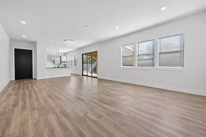 3239 Royal Oaks Hollow Lane, Houston, TX 77082 - Photo 10