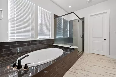 3239 Royal Oaks Hollow Lane, Houston, TX 77082 - Photo 30