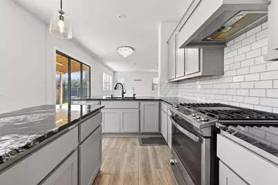 3239 Royal Oaks Hollow Lane, Houston, TX 77082 - Photo 18