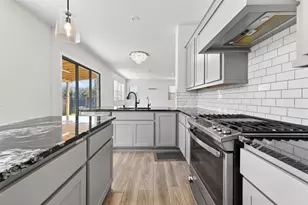 3239 Royal Oaks Holw Ln, Houston, TX 77082 - Photo 18