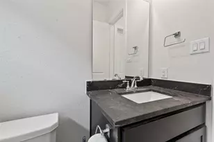 3239 Royal Oaks Holw Ln, Houston, TX 77082 - Photo 22