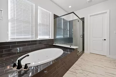 3239 Royal Oaks Hollow Lane, Houston, TX 77082 - Photo 30