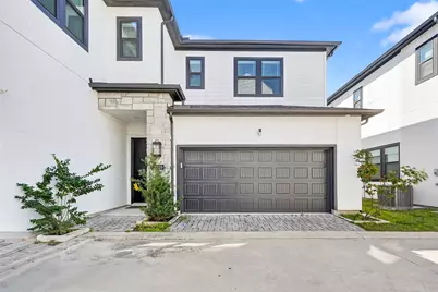 3239 Royal Oaks Hollow Lane, Houston, TX 77082 - Photo 2