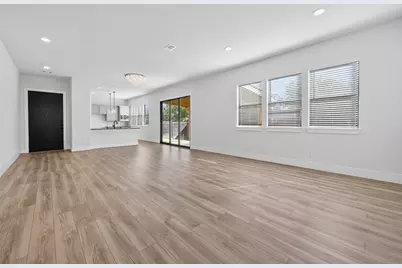 3239 Royal Oaks Hollow Lane, Houston, TX 77082 - Photo 10