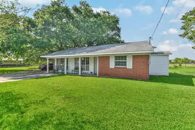 107 Sunset Heights Avenue, Dayton, TX 77535 - Photo 2