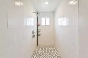 107 Sunset Heights Ave, Dayton, TX 77535 - Photo 22