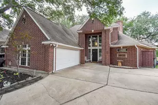 2926 Carnoustie Dr, Missouri City, TX 77459 - Photo 4