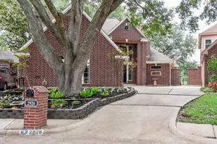 2926 Carnoustie Dr, Missouri City, TX 77459 - Photo 1