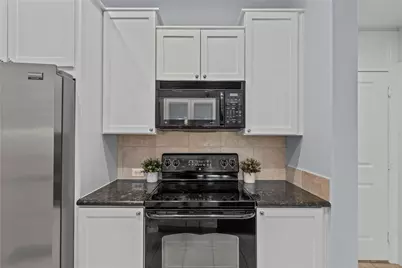 1900 Genesee Street #203, Houston, TX 77006 - Photo 14