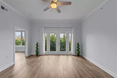 1900 Genesee Street #203, Houston, TX 77006 - Photo 2