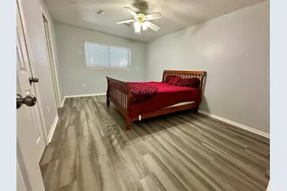 4310 Cinnabar Drive, Houston, TX 77072 - Photo 20