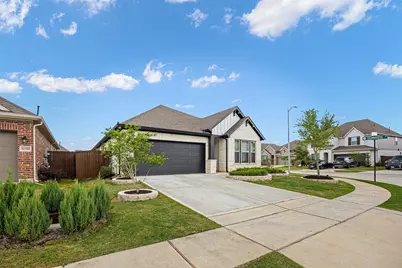 10306 Hay Meadow Drive, Iowa Colony, TX 77583 - Photo 2