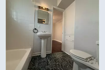 2003 McClendon Street #1, Houston, TX 77030 - Photo 8