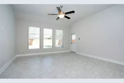 7 Heirloom Garden Place, The Woodlands, TX 77354 - Photo 16