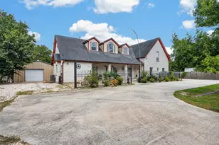 8618 Hwy 6, Hitchcock, TX 77563 - Photo 4