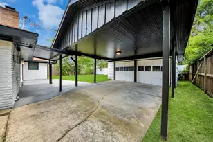 5823 McKnight St, Houston, TX 77035 - Photo 40