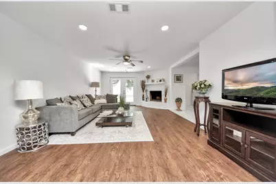 5823 McKnight Street, Houston, TX 77035 - Photo 12
