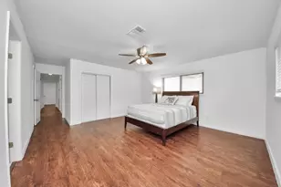 5823 McKnight St, Houston, TX 77035 - Photo 34