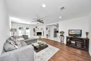 5823 McKnight St, Houston, TX 77035 - Photo 12