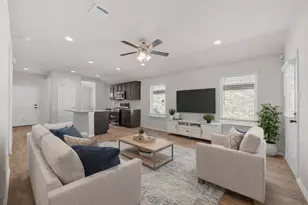 8303 Amaryllis Ct, Rosharon, TX 77583 - Photo 8