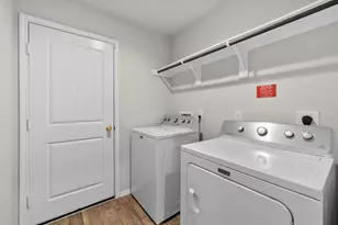 8303 Amaryllis Ct, Rosharon, TX 77583 - Photo 12