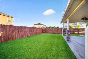 2115 Weathersfield Trace Cir, Houston, TX 77014 - Photo 38