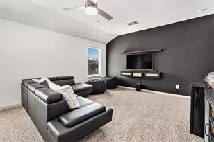 12823 Tokenhouse Ln, Houston, TX 77047 - Photo 4