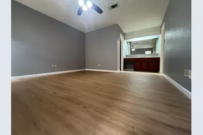 16454 Hickory Knoll Drive, Houston, TX 77059 - Photo 10