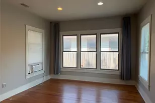 4530 Walker St, Houston, TX 77023 - Photo 10