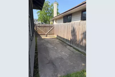 4530 Walker Street, Houston, TX 77023 - Photo 18