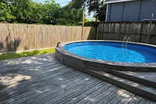 4530 Walker St, Houston, TX 77023 - Photo 16