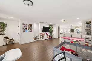 12705 Huntingwick Dr, Houston, TX 77024 - Photo 10