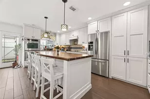 12705 Huntingwick Dr, Houston, TX 77024 - Photo 18