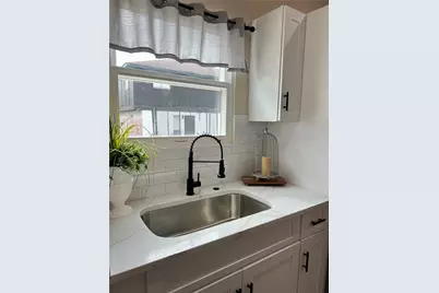 9441 Radio Road #A/B, Houston, TX 77075 - Photo 8